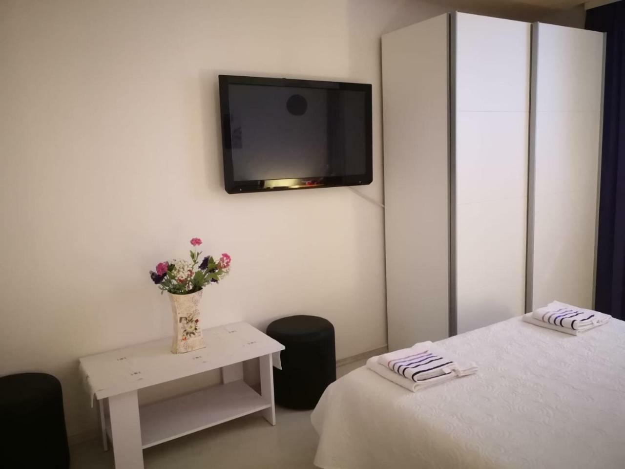 Rooms Sibila Split Exterior photo